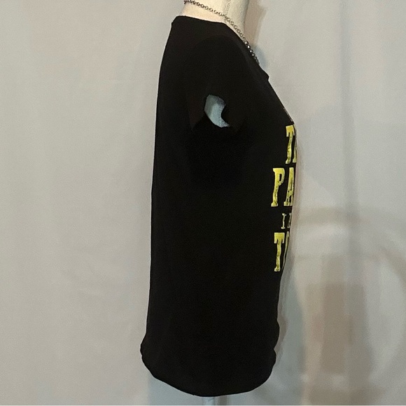 Tops/T-Shirts/Tanks👚 - 2 for $20 or 3 for $30 (Mix & Match) - Picture 3 of 5